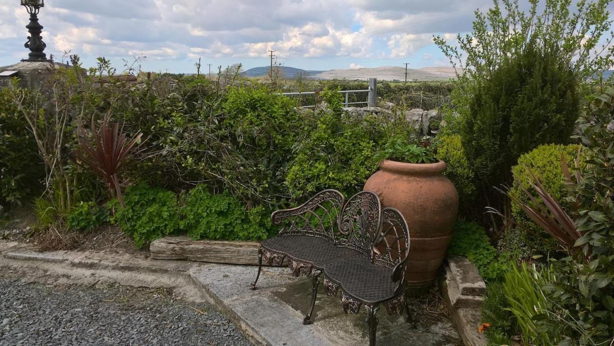 The Burren Art Gallery Built In 1798 Villa Tubber Kültér fotó